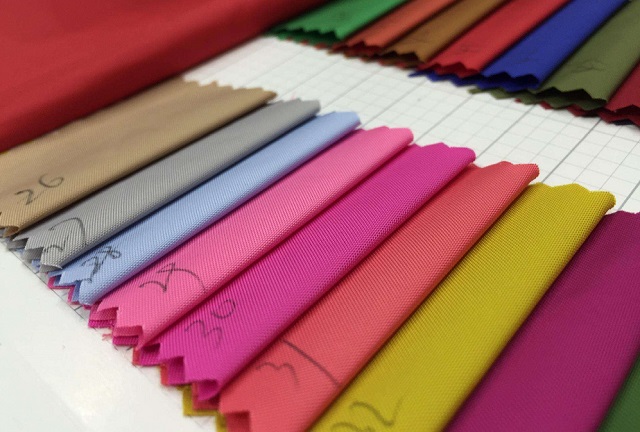 工作服面料成分有哪些 工作服面料成分有哪些