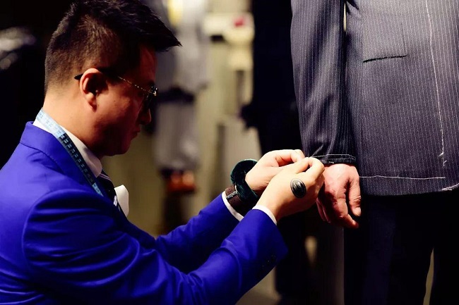 服装量尺寸的正确方法